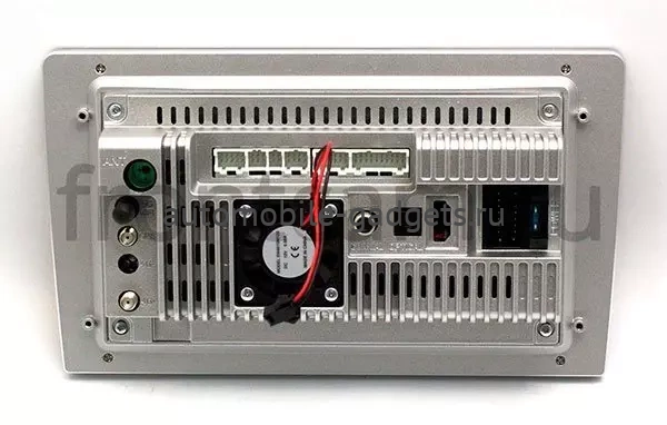 Canbox H-Line 3792-9-570 штатная магнитола для SsangYong Tivoli 2019+ на Android 10 c 4GB, DSP, 4G