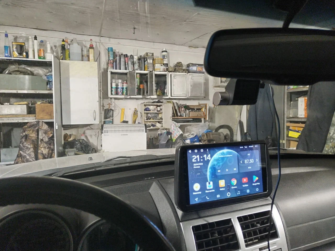 Установка штатной магнитолы Canbox H-Line на android для Dodge Nitro 2006-2011 Установка штатной магнитолы Canbox H-Line на android для Dodge Nitro 2006-2011