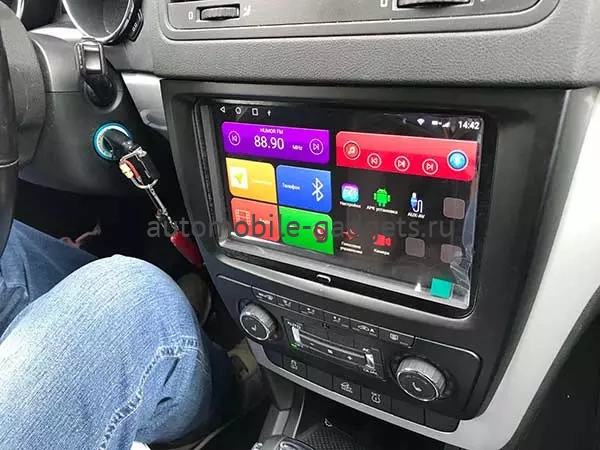 RedPower 85004PROPOMAX штатная магнитола для Volkswagen / Skoda на Android 14 с 16GB, DSP, 4G