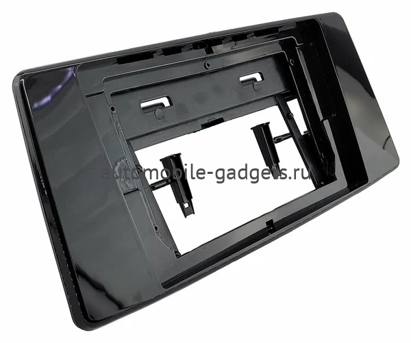 Штатная магнитола Toyota Sienna 4 2020-2024 (глянцевая) Canbox M-Line 4543-10-0499 на Android 10 (4G-SIM, 2/32, DSP, QLed)