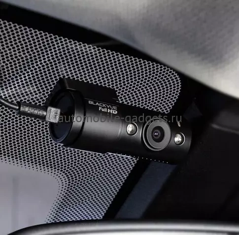 Автомобильный видеорегистратор Blackvue DR970X-2CH IR