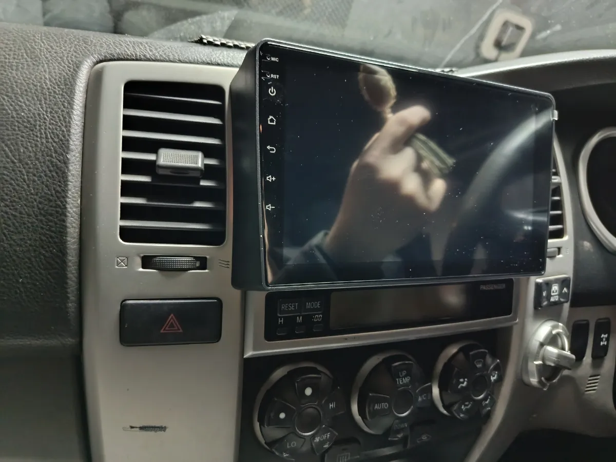 Установка штатной магнитолы Canbox Logic-i3 5737-9-1938 на android 11 для Hilux Surf 2002-2009 Установка штатной магнитолы Canbox Logic-i3 5737-9-1938 на android 11 для Hilux Surf 2002-2009