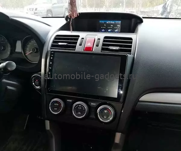 Roximo CarDroid RD-3401F штатная магнитола для Subaru Forester (2013+), Impreza (2012-2016), XV (2011-2016)  на Android 10 с 4GB, DSP