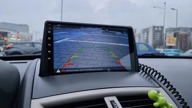Установка штатной магнитолы на android для Renault Megane II (2002-2009) Установка штатной магнитолы на android для Renault Megane II (2002-2009)