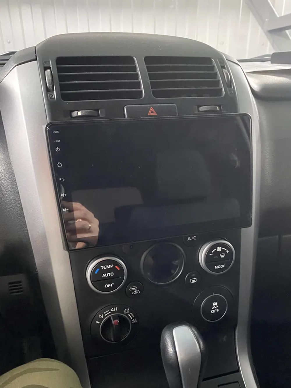 Установка штатной магнитолы Canbox H-line на android для Suzuki Grand Vitara 2005-2015 Установка штатной магнитолы Canbox H-line на android для Suzuki Grand Vitara 2005-2015