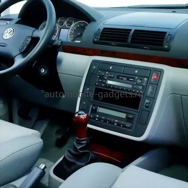 SWAT AHR-7040-RVW-N06 Установочный комплект для Volkswagen Sharan (2004-2010) на Android 8.1 c 2 GB оперативной памяти и встроенным DSP процессором