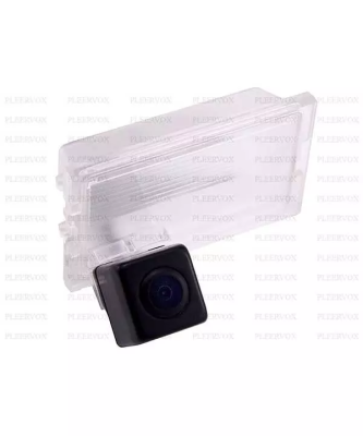 Штатная камера заднего вида Pleervox PLV-CAM-LR для Land Rover Discovery, Freelander, Range Rover Sport, Defender
