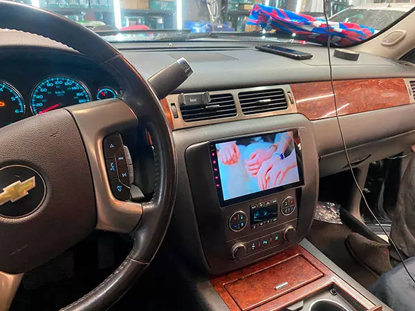 Parafar PF041Lite9 Штатная магнитола для Chevrolet Silverado, Tahoe 2007-2014 на Android 10
