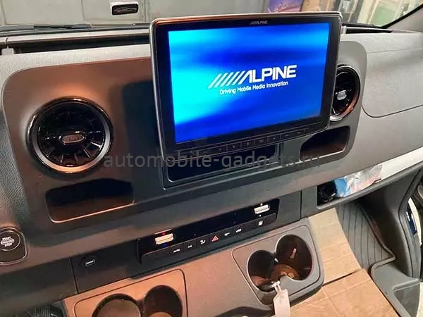 Alpine iLX-F903D Магнитола 1DIN с Apple CarPlay и Android Auto