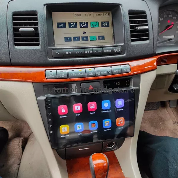 Штатная магнитола Canbox M-Line 4544-9182 для Toyota Mark 2 (X110), Verossa 2001-2004 на Android 10 (4G-SIM, 2/32, DSP, QLed)
