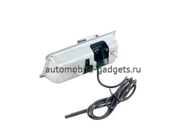 Incar VDC-069 Камера заднего вида для Volkswagen Golf Plus, Passat, Tiguan, Touareg, Touran (2005-2019) Incar VDC-069 Камера заднего вида для Volkswagen Golf Plus, Passat, Tiguan, Touareg, Touran (2005-2019)