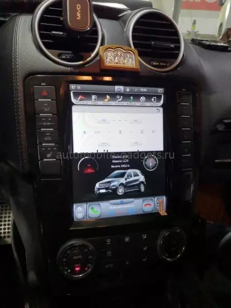 Carmedia NH-1005 ("Тесла-стиль") штатная магнитола для Mercedes-Benz ML W164 2005-2011, GL X164 2006-2012 на Android 11 c 4GB, DSP, 4G