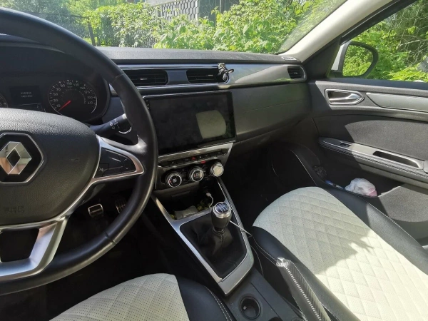 Штатное головное устройство Teyes CC3L 4/32 10 дюймов RM-10-1470 для Renault Arkana, Duster 2, Master 2019-2024 на Android 10 (4G-SIM, DSP, IPS)