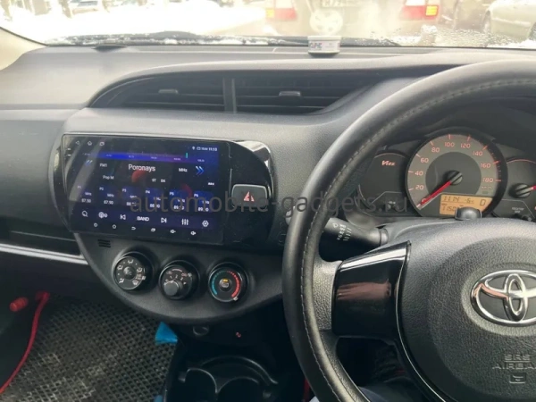 Штатная магнитола Canbox EVO 2K 5833-9374 для Toyota Vitz 3 (XP130) 2014-2020 (Тип 1) на Android 14 (4G-SIM, 16/512, DSP, QLed, AI, 360)