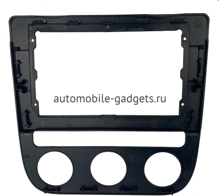 Штатное головное устройство Teyes CC2L PLUS 1/16 10 дюймов RM-10-1308 для Volkswagen Jetta 5 2005-2011 (с климат-контролем) на Android 8.1 (DSP, IPS, AHD)