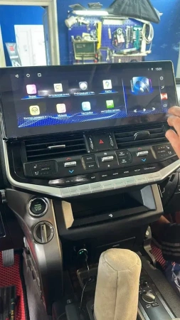 Carmedia ZH-T1601 Штатная магнитола для Toyota LC 200 (2007-2015) (низкие комплектации) на Android 10 c 8GB, DSP, 4G