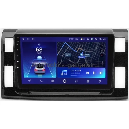 Штатное головное устройство Toyota Estima 3 2006-2016, Previa 3 (XR50) 2006-2019 (глянцевая, правый руль) Teyes CC2L PLUS 1/16 10 дюймов RM-10-374 на Android 8.1 (DSP, IPS, AHD)