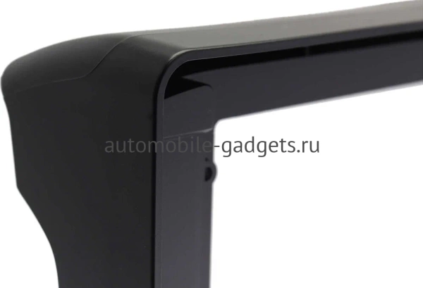 Штатное головное устройство Toyota Ist 2001-2007 Teyes CC2L PLUS 1/16 10 дюймов RM-10-1183 на Android 8.1 (DSP, IPS, AHD)