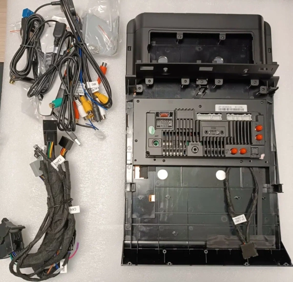 Carmedia ZF-3035-S3-GE штатная магнитола для Ford F150 2015-2019 (SYNC 3) на Android 13 c 8GB, DSP, 4G