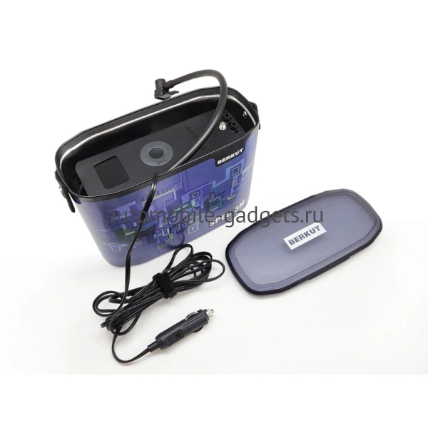 Автомобильный компрессор BERKUT SPEC-3M (VIOLET) Автомобильный компрессор BERKUT SPEC-3M (VIOLET)