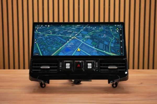 Radiola RDL-LC200 High DH17 монитор 17" для Toyota Land Cruiser 200 2015+ на Android 13 c 8GB, 4G