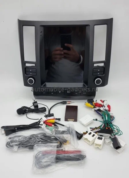 Carmedia NH-1279-1 (Tesla style) магнитола для Infiniti FX35 (S50), FX45 (S50) (2002-2006) на Android 10 c 4GB, DSP, 4G