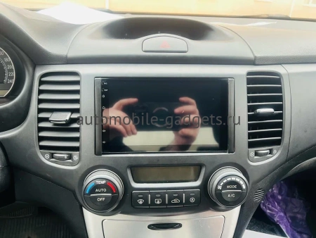 Магнитола в штатное место 2 din Kia Cerato I, Optima 2, Magentis 2 2003-2010 Canbox H-Line 4479-RP-KICAB-295 на Android 10 (4G-SIM, 8/128, DSP, QLed) (173х98)