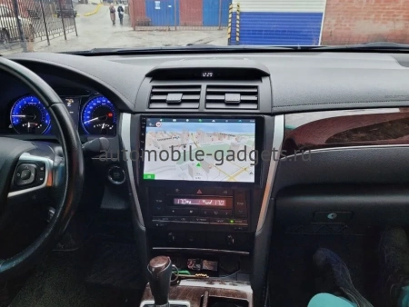 Штатная магнитола Canbox H-Line 3799-1027 для Toyota Camry XV55 2014-2018 (для авто с камерой, JBL) на Android 10 (4G-SIM, 4/64, DSP, QLed)