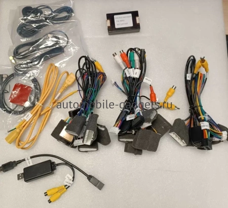 Carmedia SL-N1230 Штатный монитор 12.3" для Nissan Patrol, Infiniti QX80 2010-2021 на Android 12, 8GB, DSP, 4G