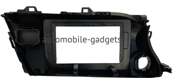 Toyota Hilux 8 2015-2024 (руль слева) Canbox M-Line 4543-1071 на Android 10 (4G-SIM, 2/32, DSP, QLed) (для авто без магнитолы)