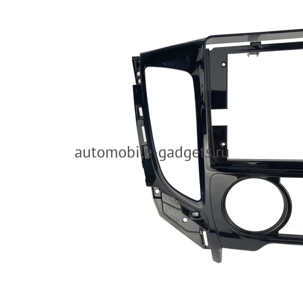 Mitsubishi L200 5 2015-2019 (авто без климат-контроля, глянцевая) OEM RK9-9339 на Android 10 (CarPlay, AHD, 1/32)