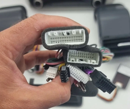 Штатная магнитола Lexus GX460 2009-2019 13,3 дюйма Carmedia KP-T1220FW-1031-Q на Android 12 (4G-SIM, 6/128, DSP, QLed)