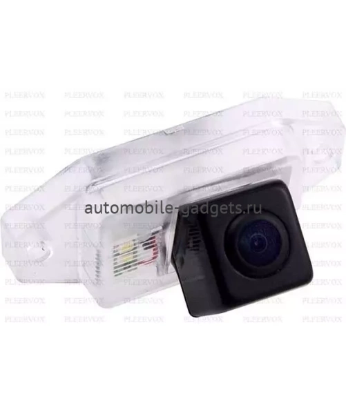 Штатная камера заднего вида Pleervox PLV-CAM-TYPR02 для автомобилей Toyota LC 100, Prado 120 c запасным колесом на двери Штатная камера заднего вида Pleervox PLV-CAM-TYPR02 для автомобилей Toyota LC 100, Prado 120 c запасным колесом на двери