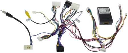 Carmedia SF-9695-OL-9009-Q-TS105 Штатная магнитола для Toyota Camry V70 2018-2021 на Android 14 c 6GB, DSP, 4G