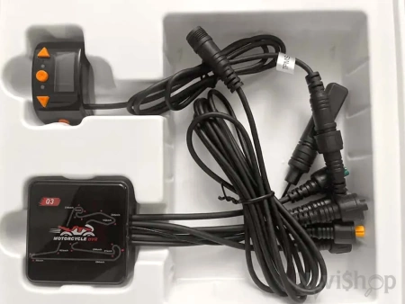 Мото видеорегистратор NP MotoCam Q3 Mini TPMS Мото видеорегистратор NP MotoCam Q3 Mini TPMS