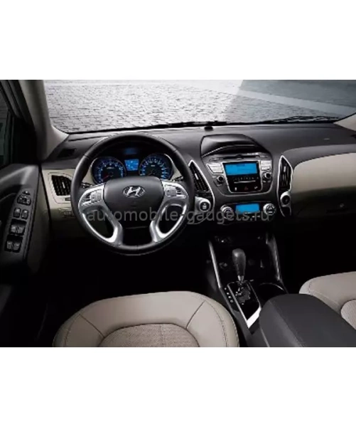 Переходная рамка AVIS Electronics AVS500FR (048) для HYUNDAI IX-35 / TUCSON, 2DIN