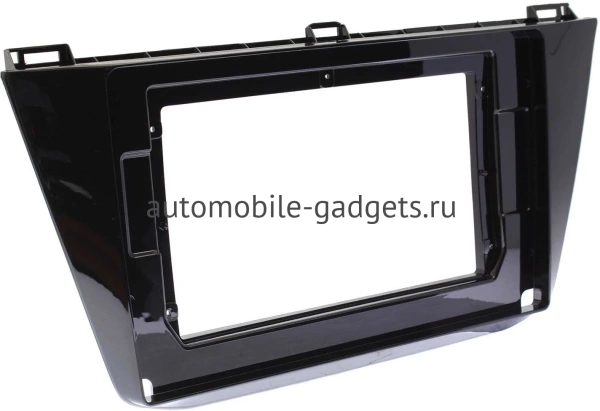 Штатное головное устройство Volkswagen Tiguan 2 2016-2023 Teyes CC2L PLUS 1/16 10 дюймов RM-10-1122 на Android 8.1 (DSP, IPS, AHD)