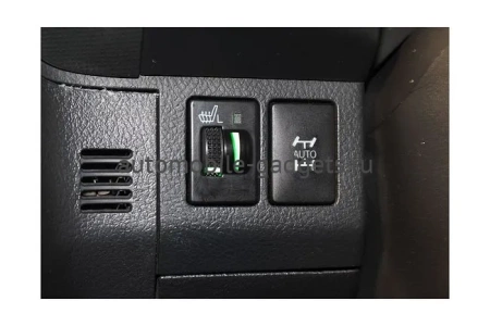 Комплект подогрева двух сидений с раздельными кнопками для Toyota, Mitsubishi 2019+ Ksize ZG8 Тип3