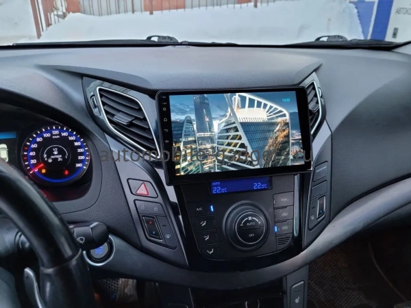 Hyundai i40 2011-2015 Canbox M-Line 4544-9-259 на Android 10 (4G-SIM, 2/32, DSP, QLed)