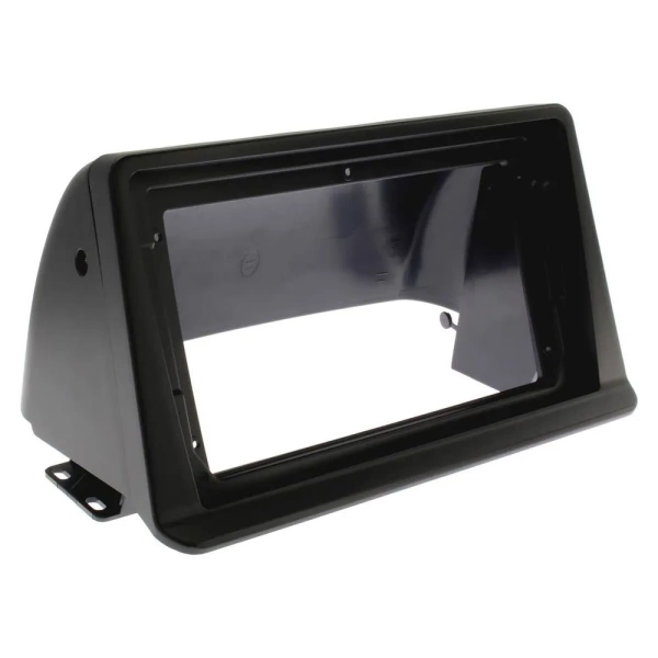 Штатное головное устройство Teyes CC3L WIFI 2/32 9 дюймов RM-9-0130 для Mitsubishi Pajero 2 1991-2004 (взамен верхнего БК) на Android 8.1 (DSP, IPS, AHD)