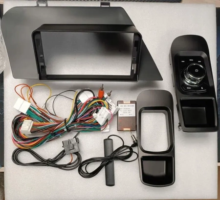 Штатная магнитола Lexus RX 270, RX 350, RX 450h 2008-2015 12,3 дюйма Carmedia HP-1211-D-OL-1052-Q на Android 12 (4G-SIM, 6/128, DSP, QLed) BMW Style