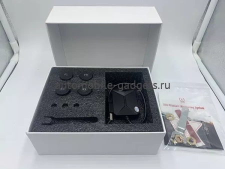 Система контроля давления шин Carmedia TPMS-EXT с внешними датчиками (на ниппели). Вывод данных на Android-магнитолу