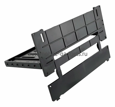 Штатная магнитола Toyota Sienna 4 2020-2024 (глянцевая) Canbox L-Line 4295-10-0499 на Android 10 (4G-SIM, 6/128, TS18, DSP, QLed)