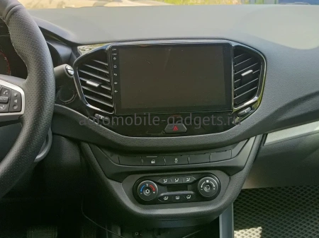 Lada Vesta SW Cross, Vesta 2015-2022 (для авто без оригинальной камеры) Canbox M-Line 4544-9109 на Android 10 (4G-SIM, 2/32, DSP, QLed)