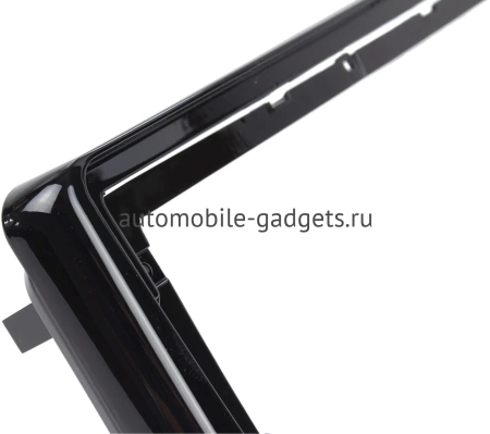 Штатная магнитола Toyota C-HR, Izoa 2018-2024 (левый руль) (для комплектации с магнитолой 100x200mm) Canbox M-Line 4544-9124 на Android 10 (4G-SIM, 2/32, DSP, QLed)