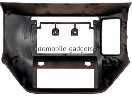 Штатное головное устройство Teyes CC2L PLUS 2/32 9 дюймов RM-9-2268 для Nissan Patrol (Y61) 2004-2010 на Android 8.1 (DSP, IPS, AHD)