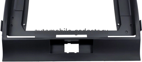 Штатное головное устройство Toyota Land Cruiser 200 2007-2015 (для авто без NAVI, черная матовая) Teyes CC2L PLUS 1/16 10 дюймов RM-10-010-1 на Android 8.1 (DSP, IPS, AHD)