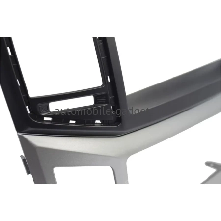 Hyundai Grand Starex, H1 2 2015-2021 (с сохранением часов) OEM 2783-RP-HDST2-286 MP5
