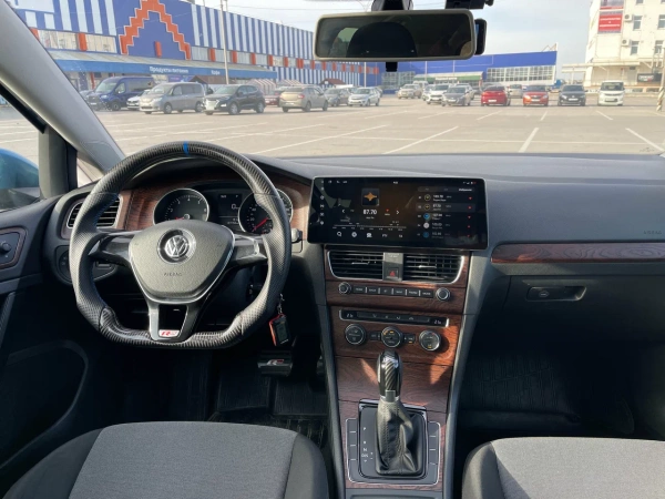 Штатная магнитола Volkswagen Golf 7 2012-2020 12.3 дюйма Canbox H-Line 7813-0588 на Android 10 (4G-SIM, 4/32, DSP, QLed) BMW Style