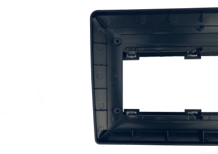 Штатное головное устройство Teyes CC2L PLUS 1/16 10 дюймов RM-10-1107 для GMC Savana 2008-2024 на Android 8.1 (DSP, IPS, AHD)